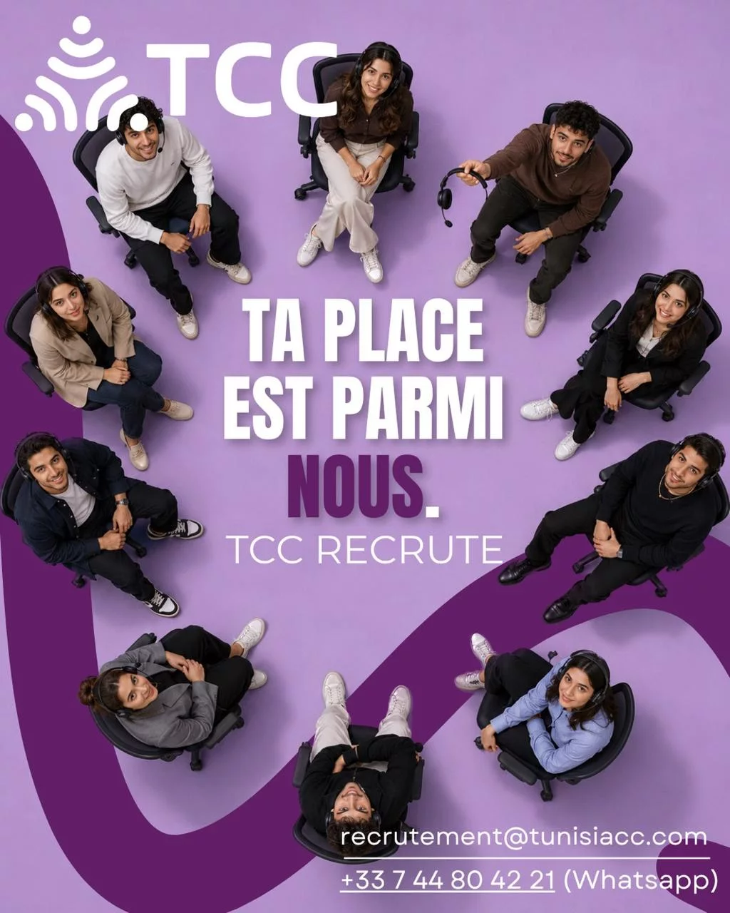 Affiche TCC recrute : Ta place est parmi nous — TCC recrute.